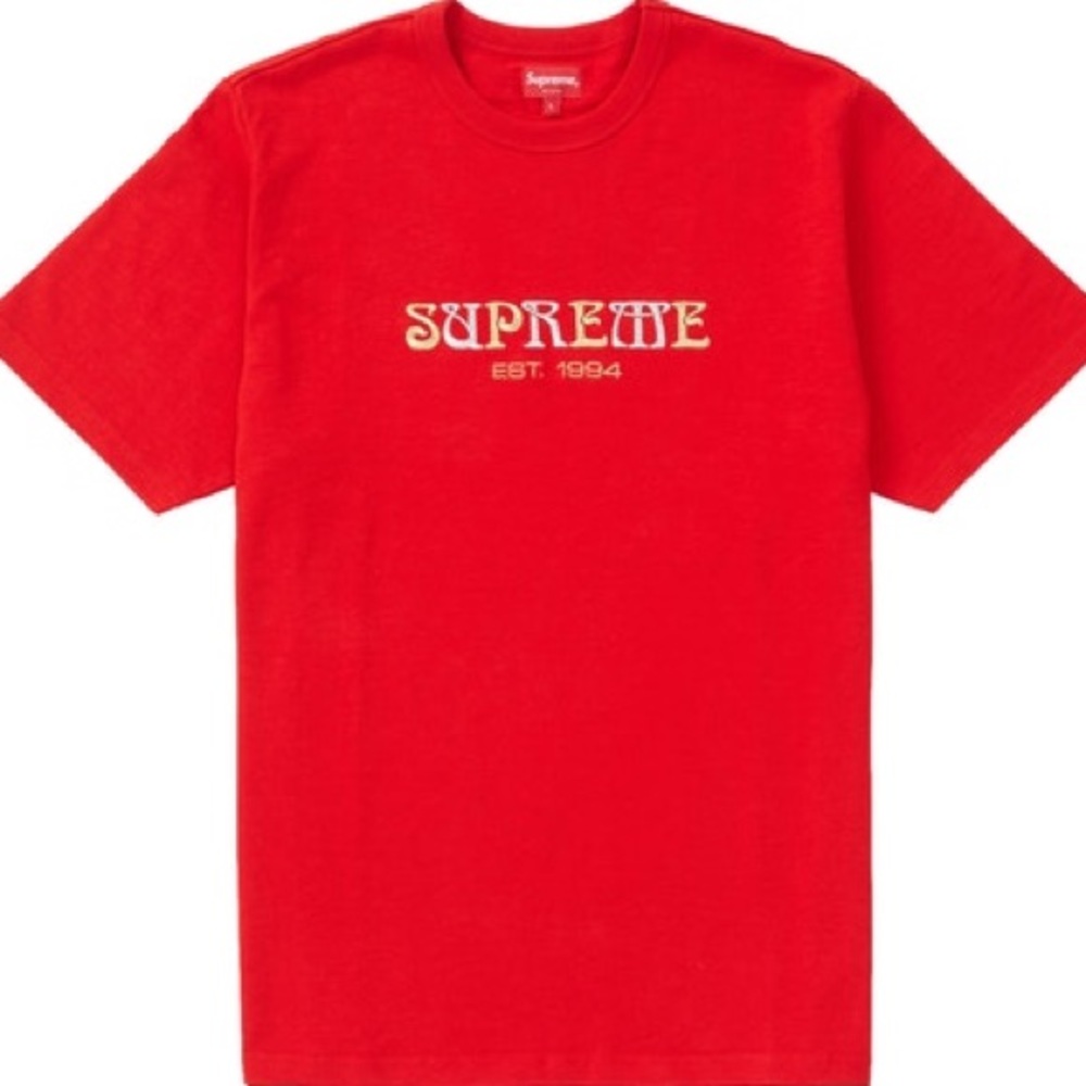 Supreme Nouveau Tee